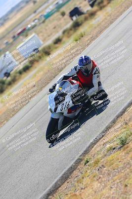 media/Oct-15-2023-TrackXperience (Sun) [[85198ff50b]]/Group 3/session 4 turn 3/